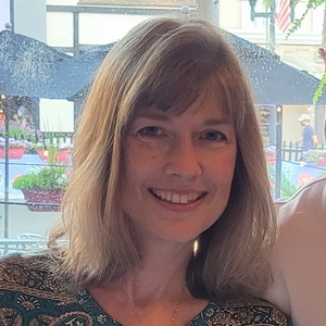 Kristen Lefebvre